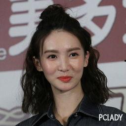 明星的半丸子头,明星演绎时尚新发型