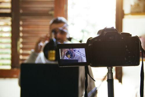 今日头条视频字幕要求,如何提升视频内容质量与传播效果