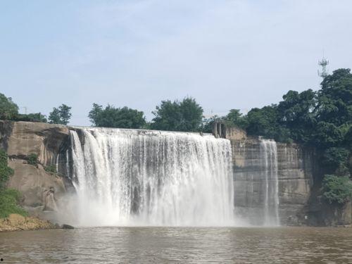 潮安网红瀑布图片,自然奇观，摄影者的天堂